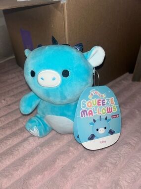 Squishmallows Squeeze Mallows  - Grey Dragon